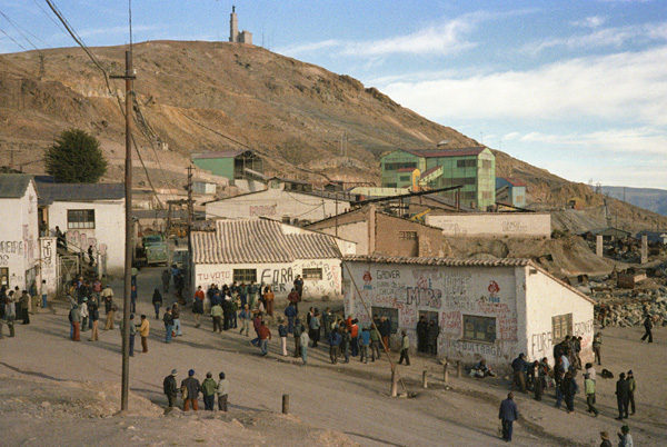 Entrée de la mine de Potosi, 1979, Bolivie