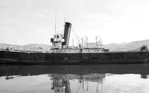 Le vapeur Coya à Puno, lac Titicaca, 1979