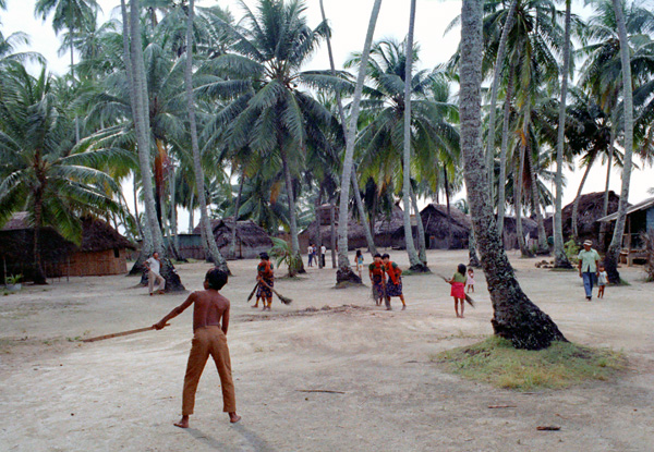 Village Kuna, îles San Blas, Panama, 1972