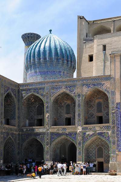 Cour de la madrasa Sher-Dor, Samarkand, Ouzbkistan