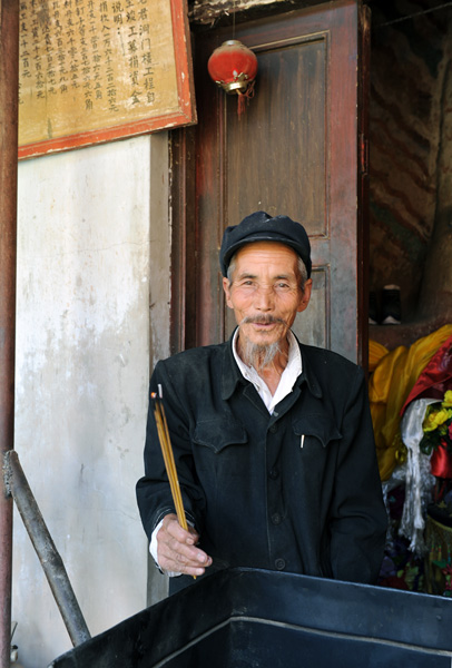 Gardien du petit bouddha, Bingling Si, Chine