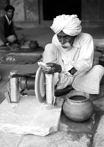 Tailleur de marbre, Agra, Inde