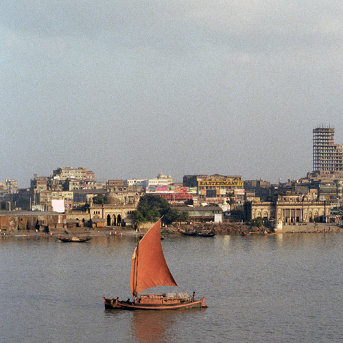 Voilier sur le fleuve Hooghly, Calcutta, Inde