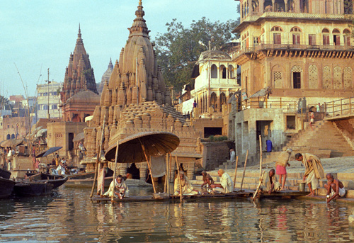 Ghats  et bords du Gange, Varanasi, Inde