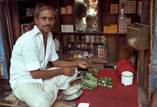 Vendeur de btel, Calcutta, Inde