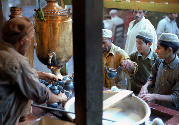 Vendeur de th, Kabul, Afghanistan