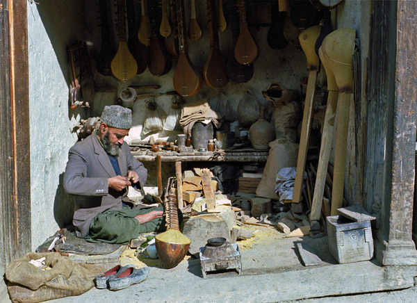 Luthier, Kabul, Afghanistan