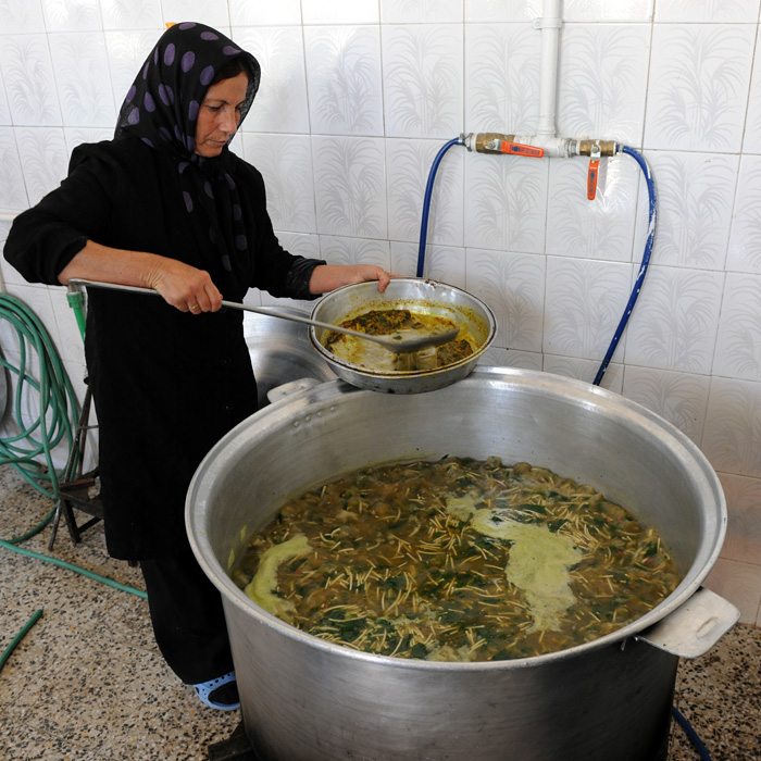 Soupe pour les pauvres, Izad Khast, Iran