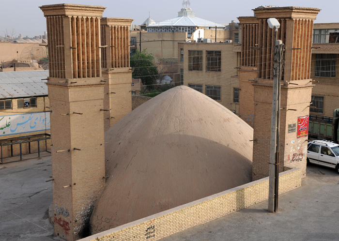 Rservoir avec ventilation traditionnelle, Yazd, Iran