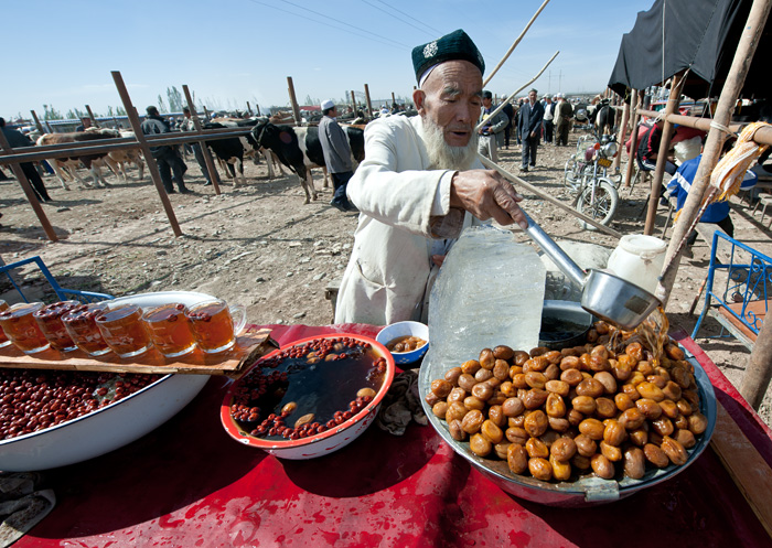 Vendeur de rafrachissements, Kashgar, Xinjiang, Chine