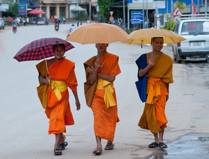 Moines bouddhistes, Oudomxay, Laos