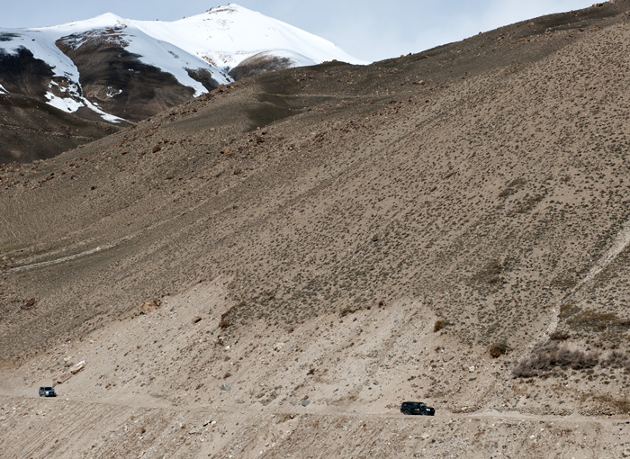 La route vers le col de Khorgushi, Tadjikistan