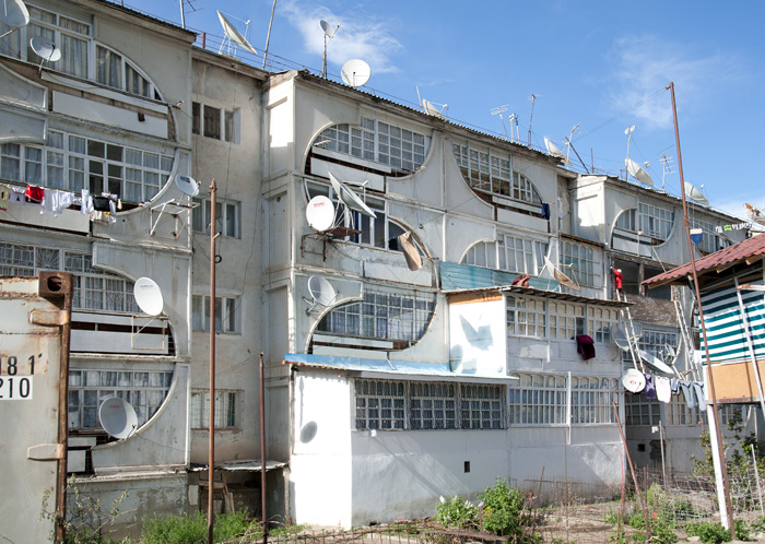 Logements construits par les sovitiques, Khorog, Gorno-Badakhshan, Tadjikistan