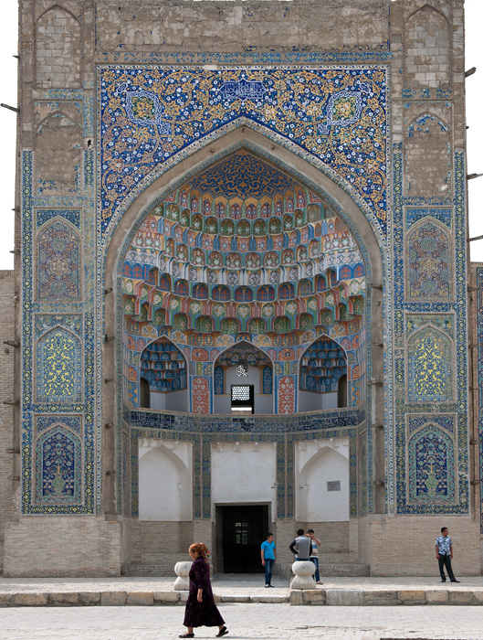 La Madrasa Abdul-Azizxon, Boukhara, Ouzbékistan