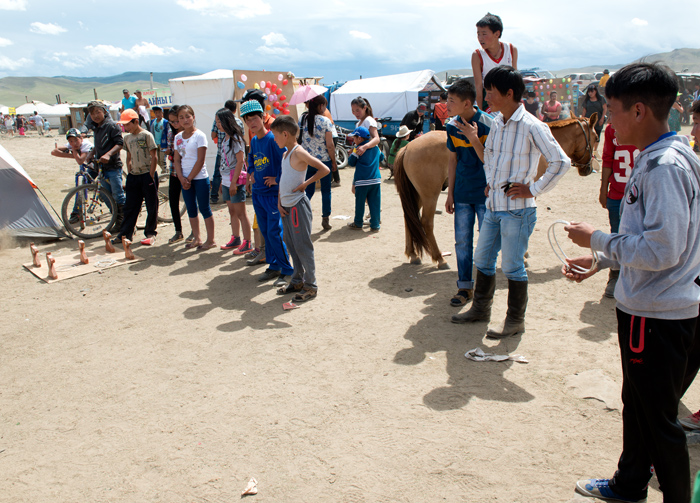 Jeux d'adresse au Naadam de Kharkhorin, Mongolie