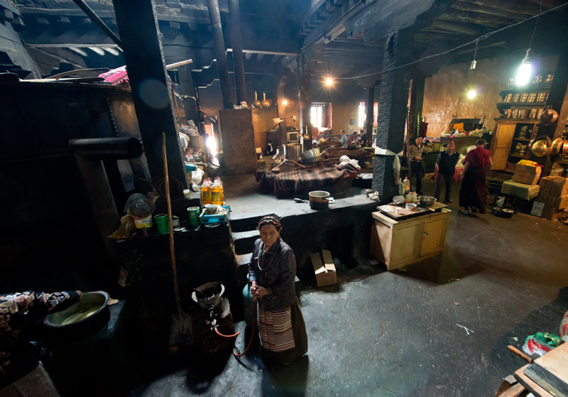 Cuisines du monastre de Drepung, Lhassa, Tibet, Chine