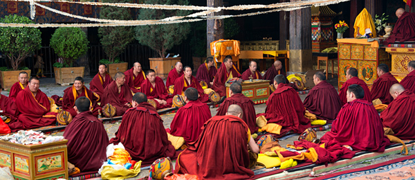 Moines, Temple du Jokhang, Lhassa