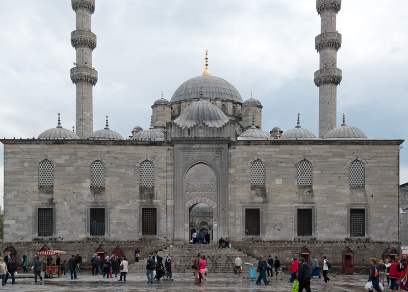 La mosque Neuve (ou Yeni Cami, ou Valide Sultan), Istanbul, Turquie