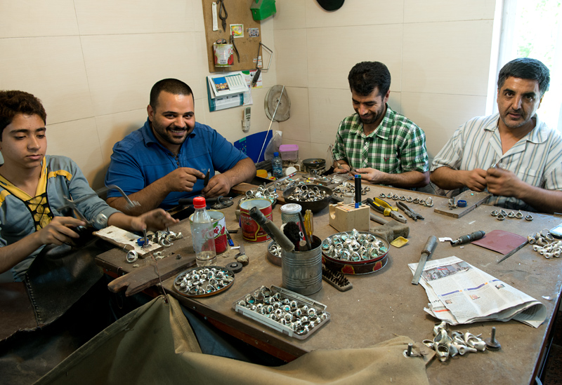 Artisans joailliers, grand bazar, Mashhad, Iran