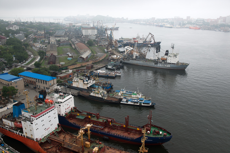 Le port de Vladivostok, kra de Primorie, Russie