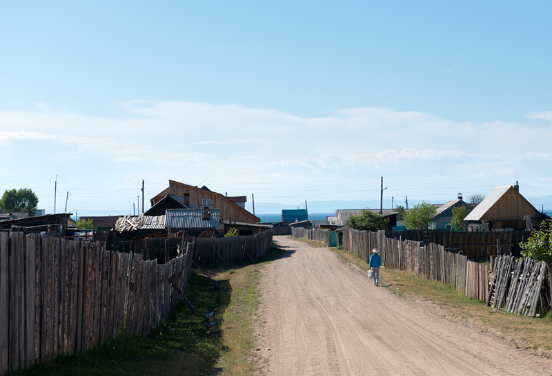 Le village de Gremyachinsk, lac Bakal, Russie