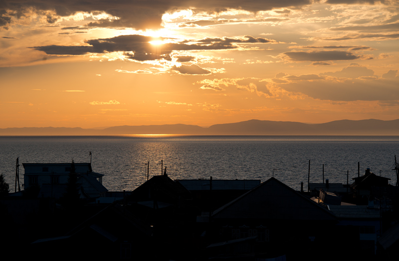 Coucher de soleil, Gremyachinsk, lac Bakal, Russie