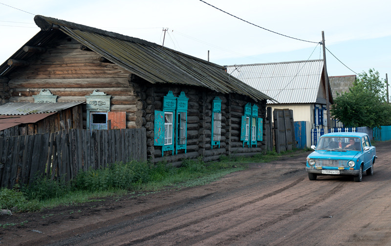 Le petit village de Novaya Bryan, République de Bouriatie, Russie