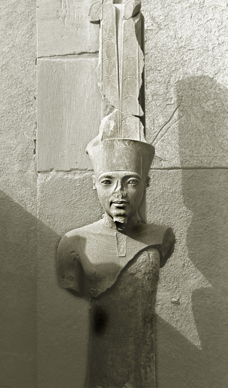 Statue de Toutnkhamon, temple de Karnak, Louxor, Egypte