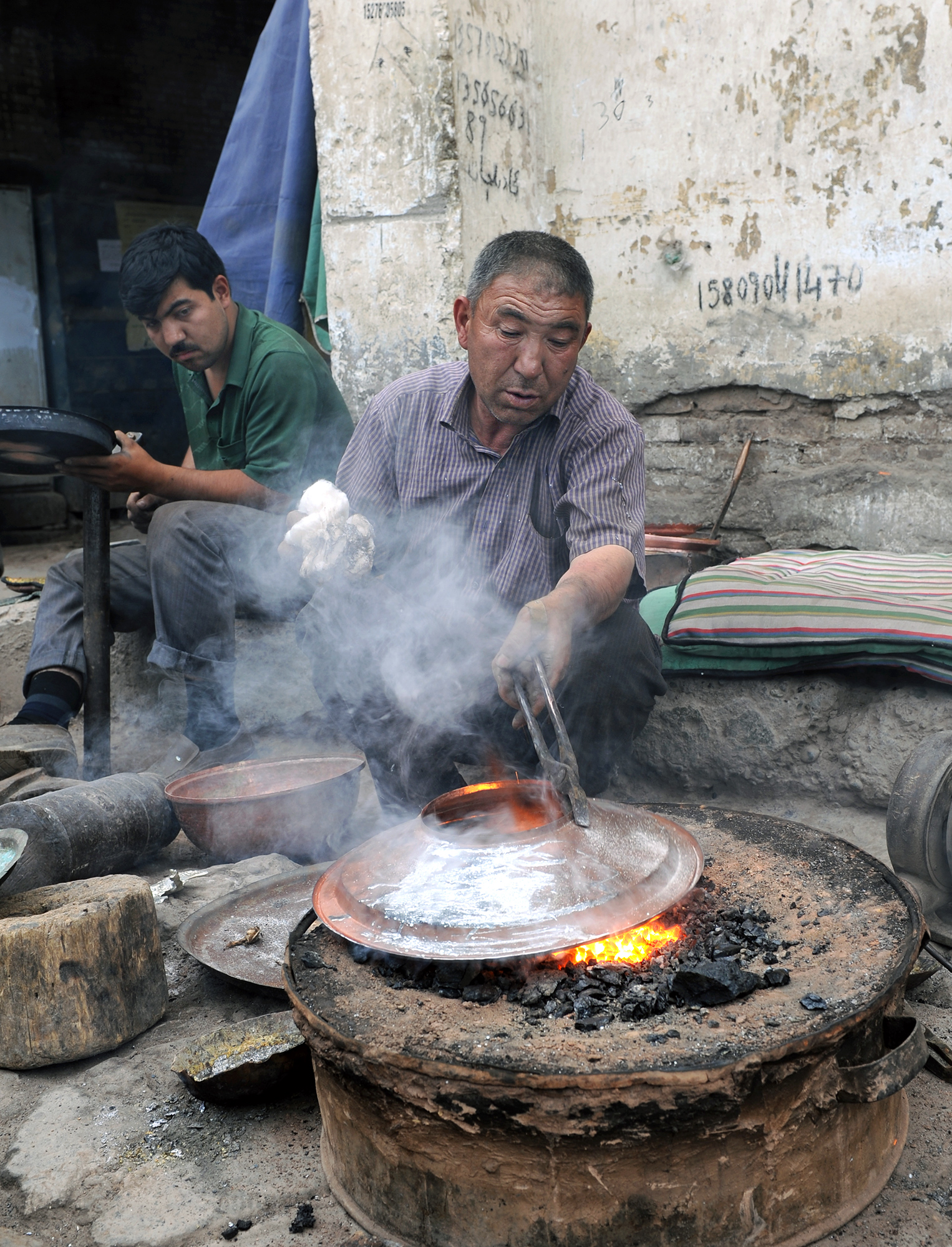 Artisan chaudronnier, Kashgar