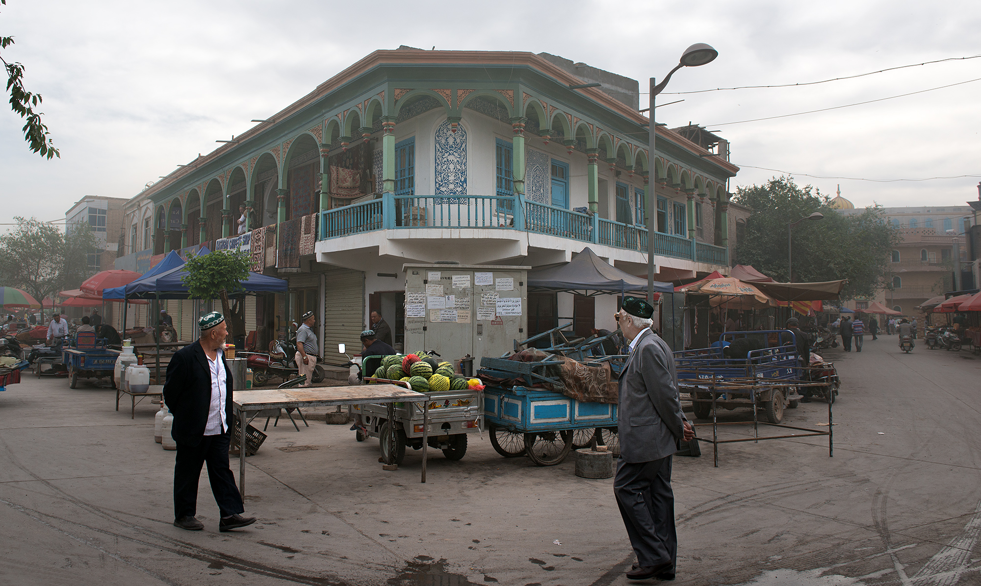 Rue commerçante du quartier ouïghour, Kashgar