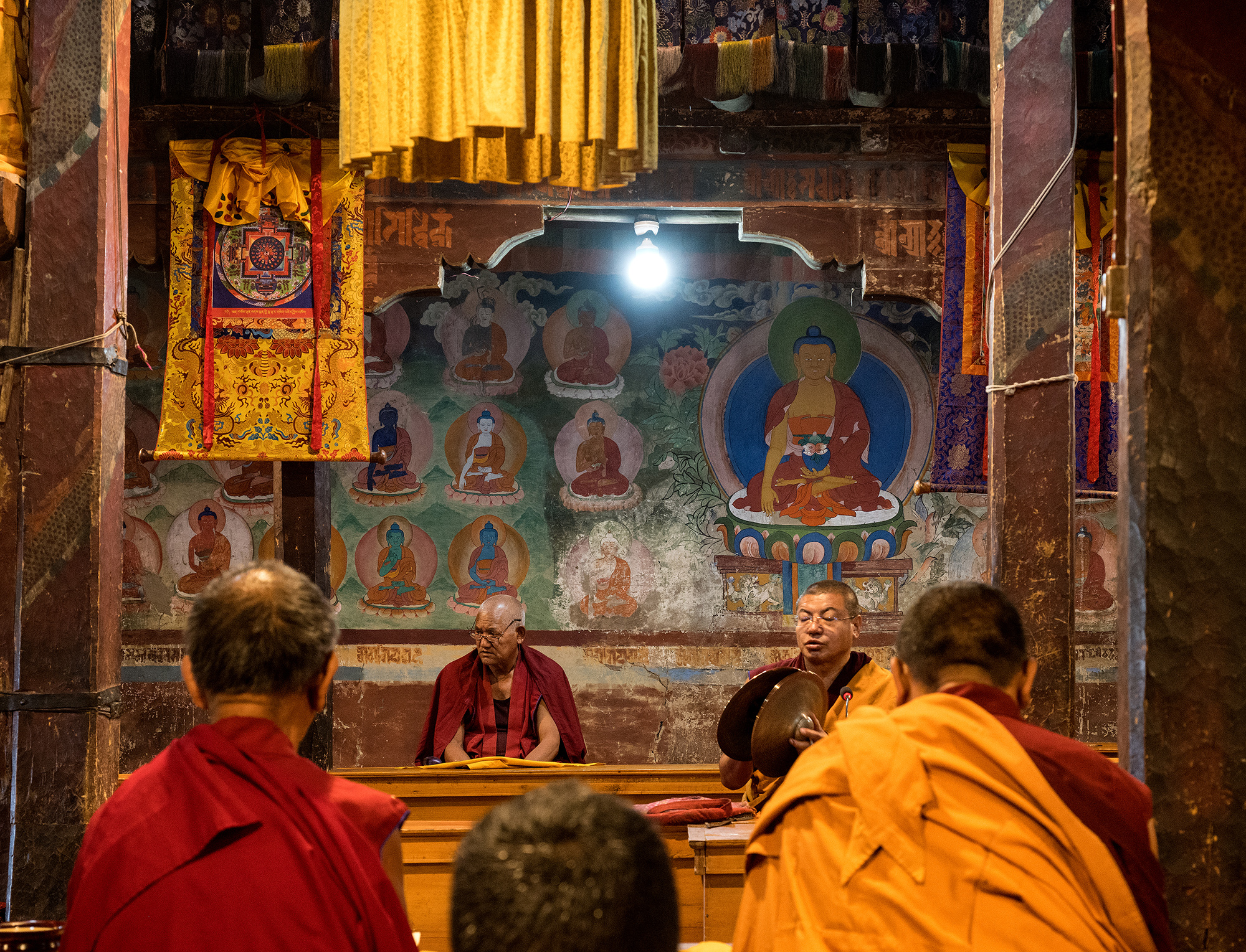 Prière du matin au monastère Thiksey