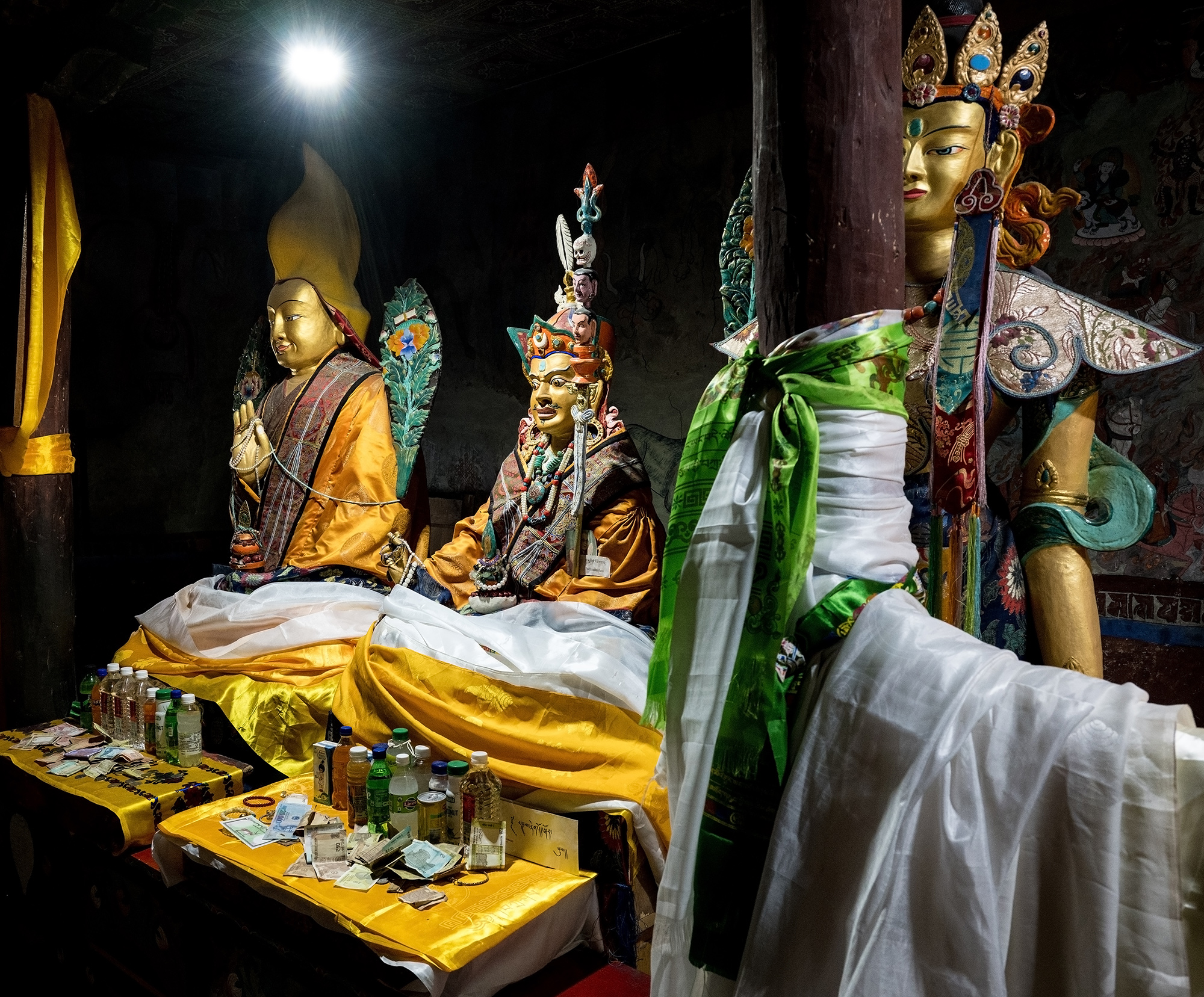 Tsongkhapa, Padmasambhava et Bouddha Maitreya au monastère Thiksey