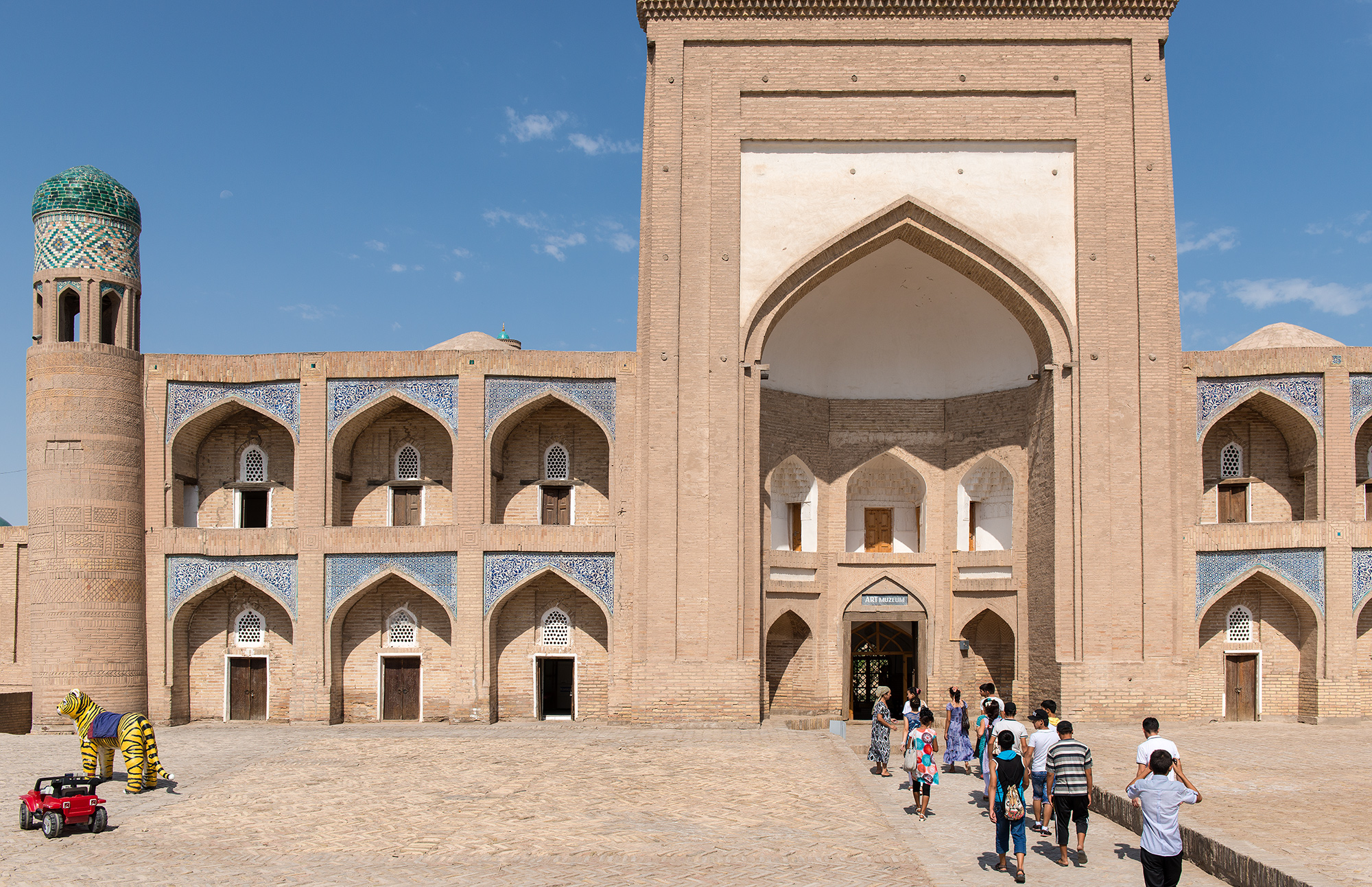 La madrassa Kutlugmurad Inak. Itchan Kala, Khiva.