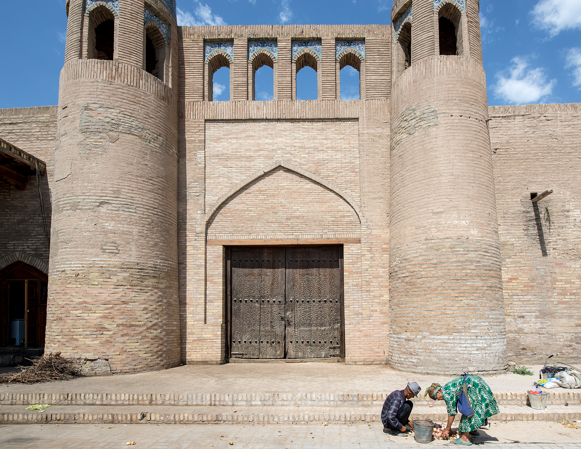 Porte extérieure du caravansérail Allakuli Khan. Itchan Kala, Khiva.