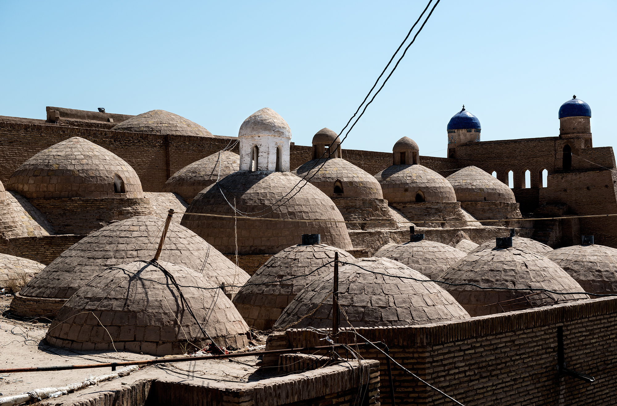 Les dômes de la porte de l'Est Palvan Darvoza. Itchan Kala, Khiva.