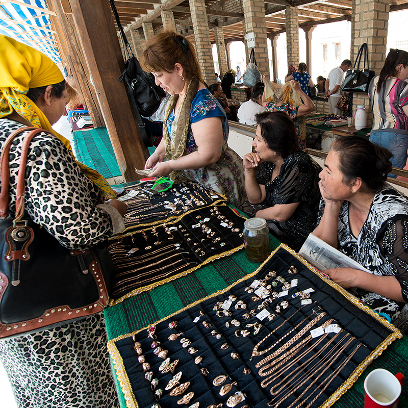 Au marché de l'or, Boukhara.