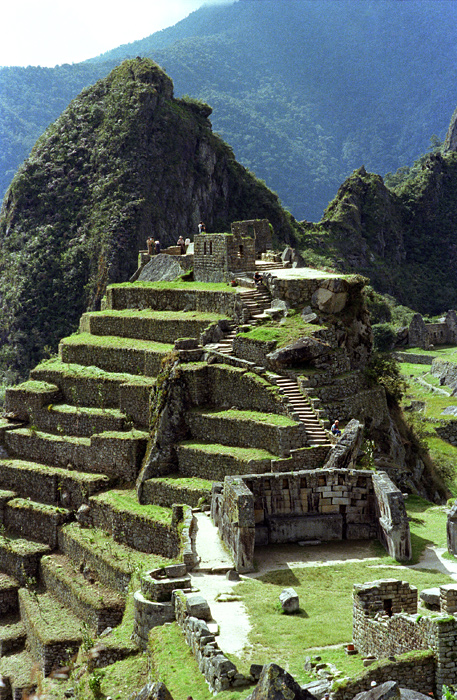 Colline de l'observatoire (ou pyramide de la Intihuatana), Machu Picchu, Pérou