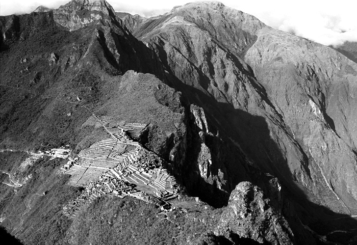Vue gnrale de la cit Inca du Machu Picchu depuis le Huayna Picchu, Prou