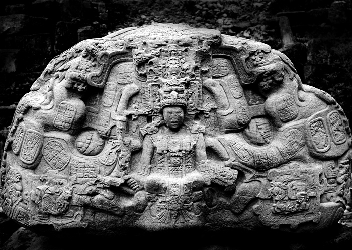 La grande pierre Zoomorphe P, Quirigu, Guatemala